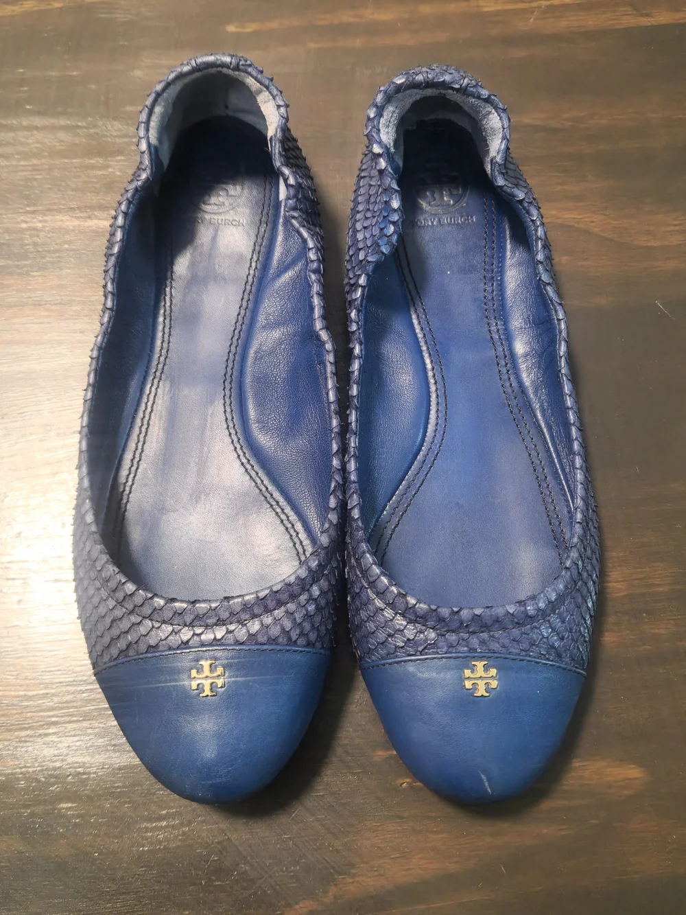 Tory Burch Blue Snake Embossed Leather Ballet Flats Gold Logo Cap Toe 9M